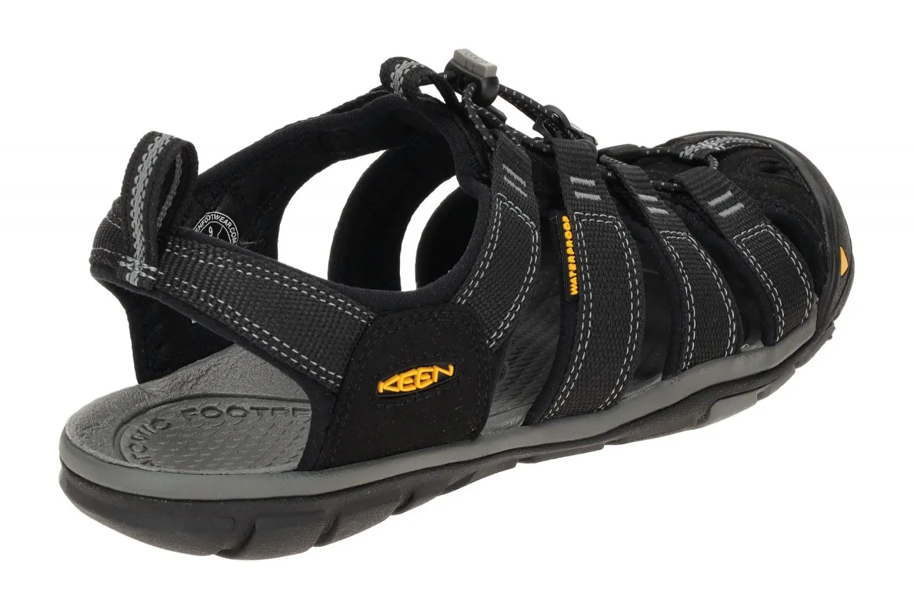 KEEN Clearwater Outdoor Sandale schwarz 1008660